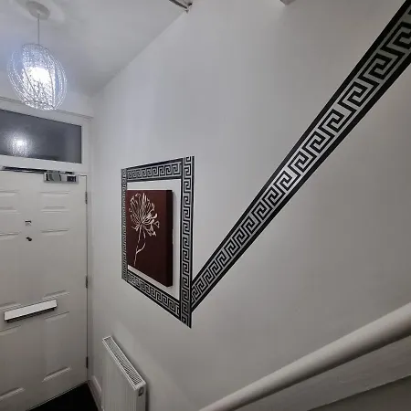 Holiday home *a!s* Setup For Your Amazing Relaxed + Free Parking + Free Fast Wifi *