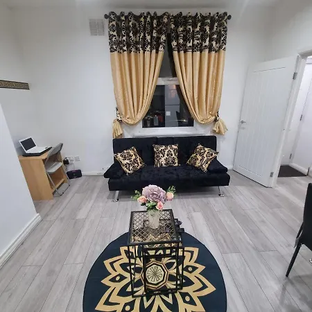 *a!s* Setup For Your Amazing Relaxed + Free Parking + Free Fast Wifi * Holiday home *